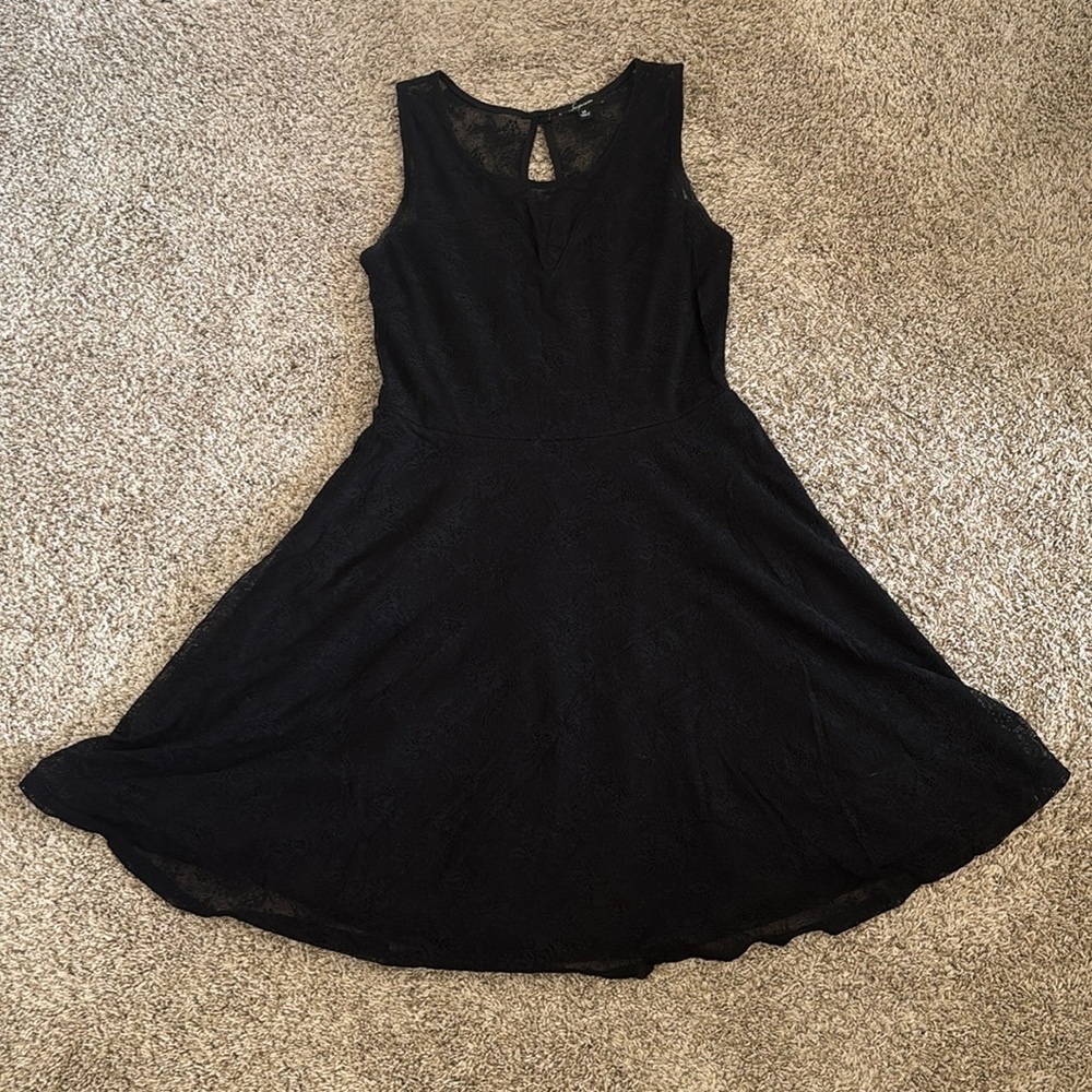 Black lace dress